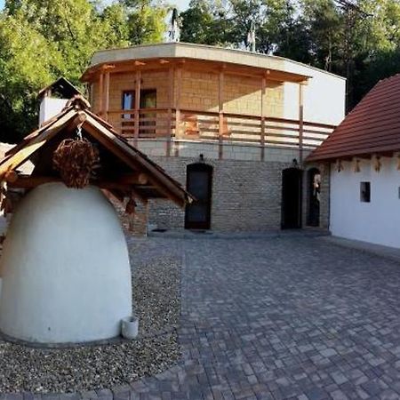 Zempleni Pitvaros Piheno Telkibánya Exteriör bild